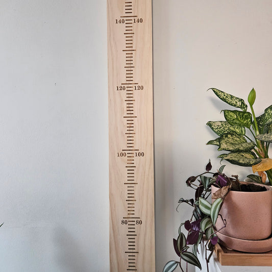 Wooden Height Chart - Centred Markings
