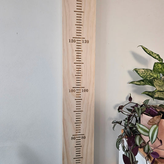Wooden Height Chart - Centred Markings