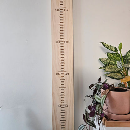 Wooden Height Chart - Centred Markings