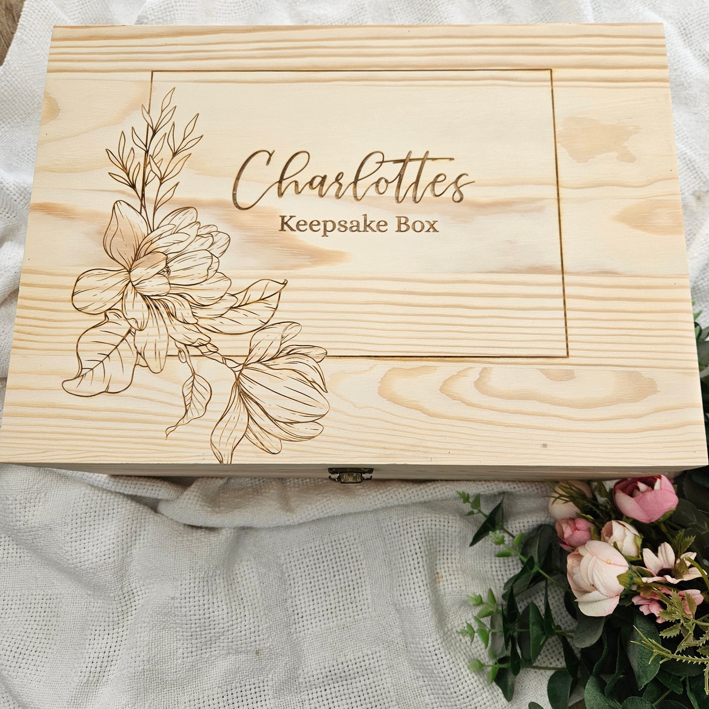 Magnolia Wooden Keepsake Box