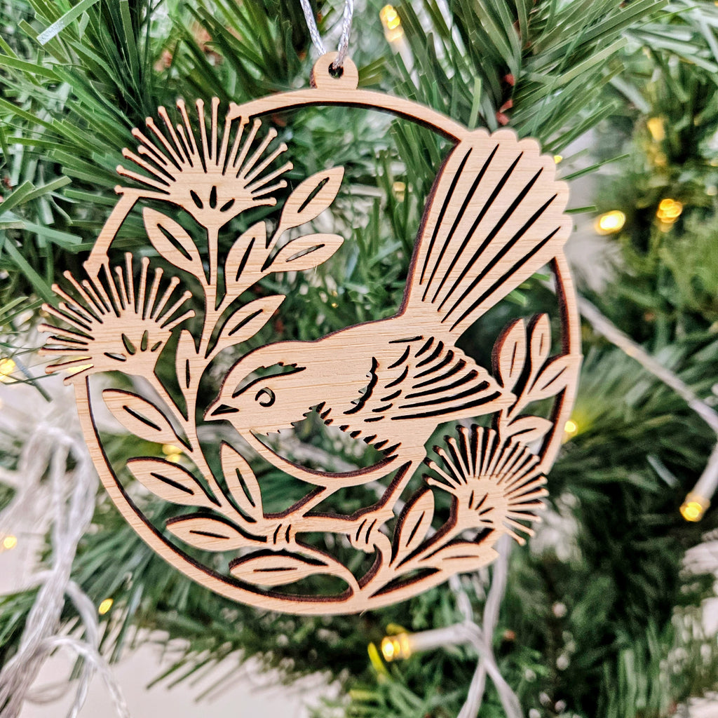 Fantail Bauble