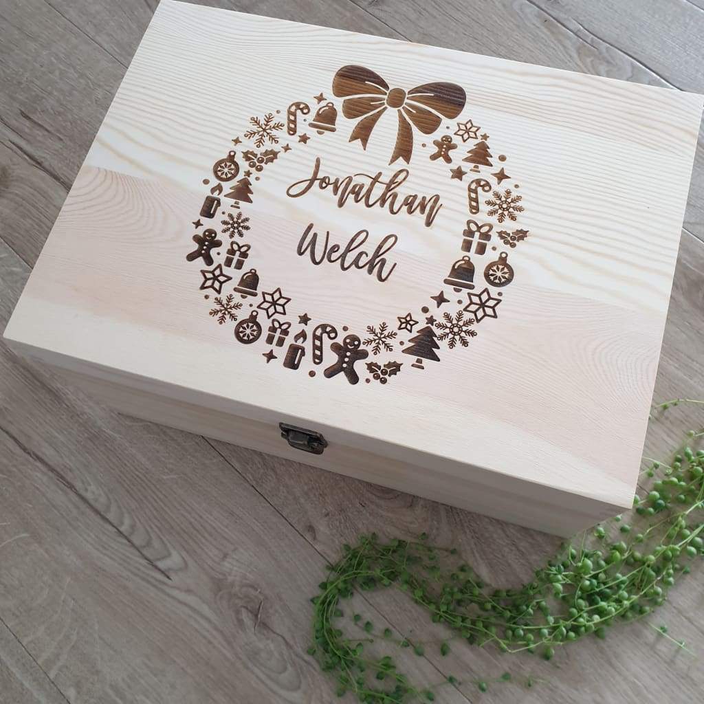 Christmas Eve Box Wreath - Keepsake Box