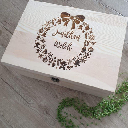 Christmas Eve Box Wreath - Keepsake Box